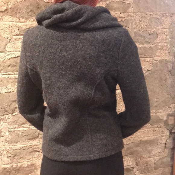 100% Wool 🐑 🐑 Jacket ! - Picture 2 of 3